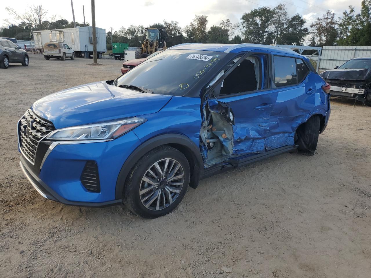 NISSAN KICKS SV 2021