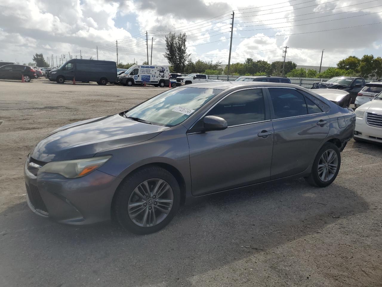 TOYOTA CAMRY LE 2017