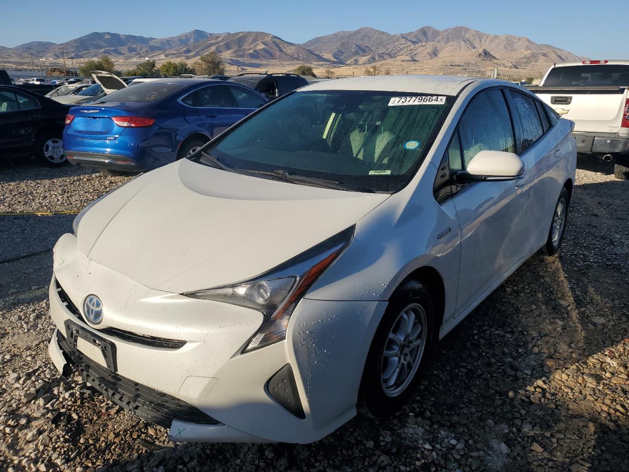 TOYOTA PRIUS 2017