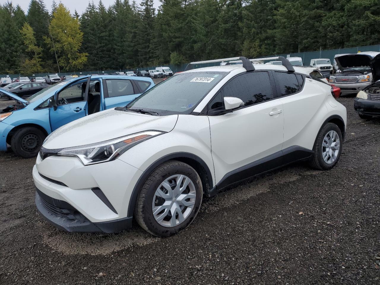 TOYOTA C-HR XLE 2019