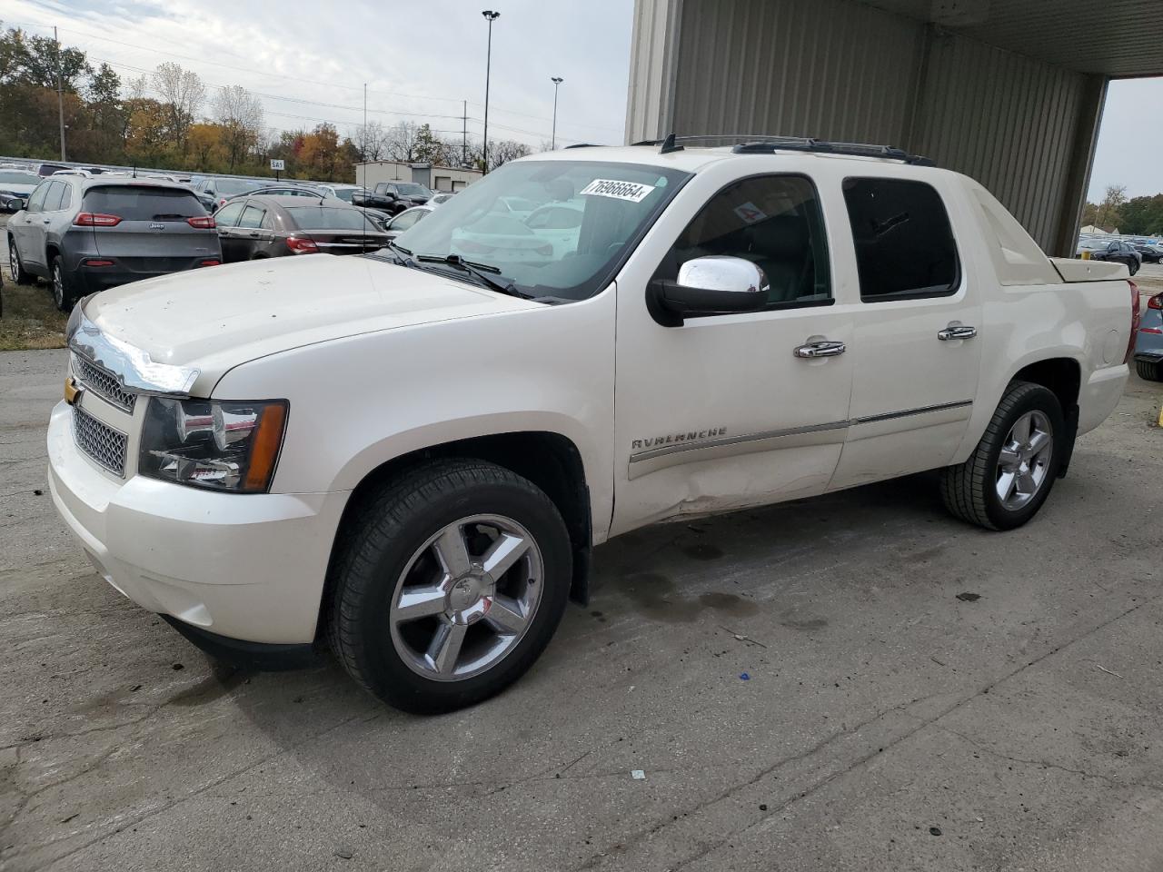 CHEVROLET AVALANCHE 2012