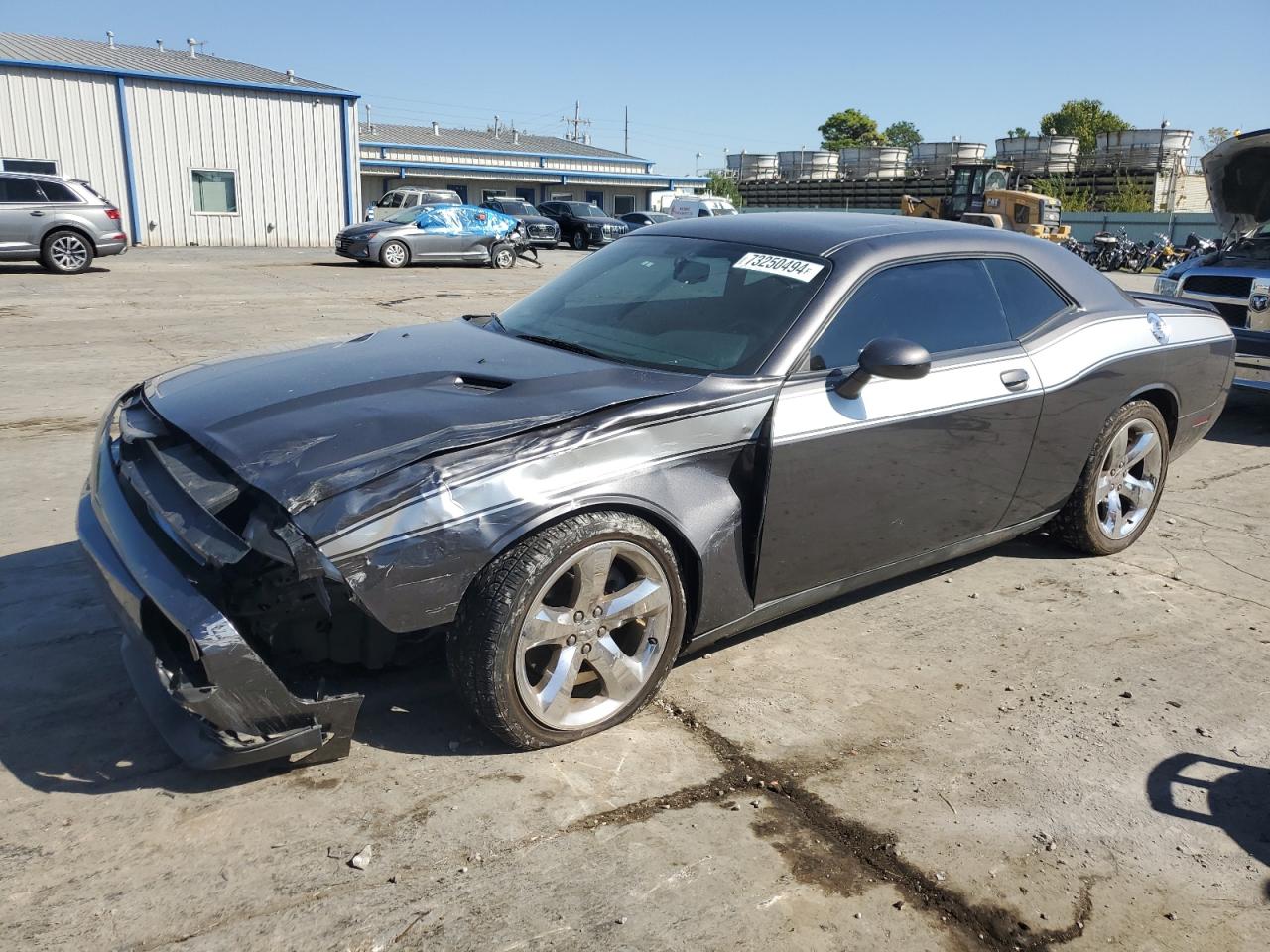 DODGE CHALLENGER 2013
