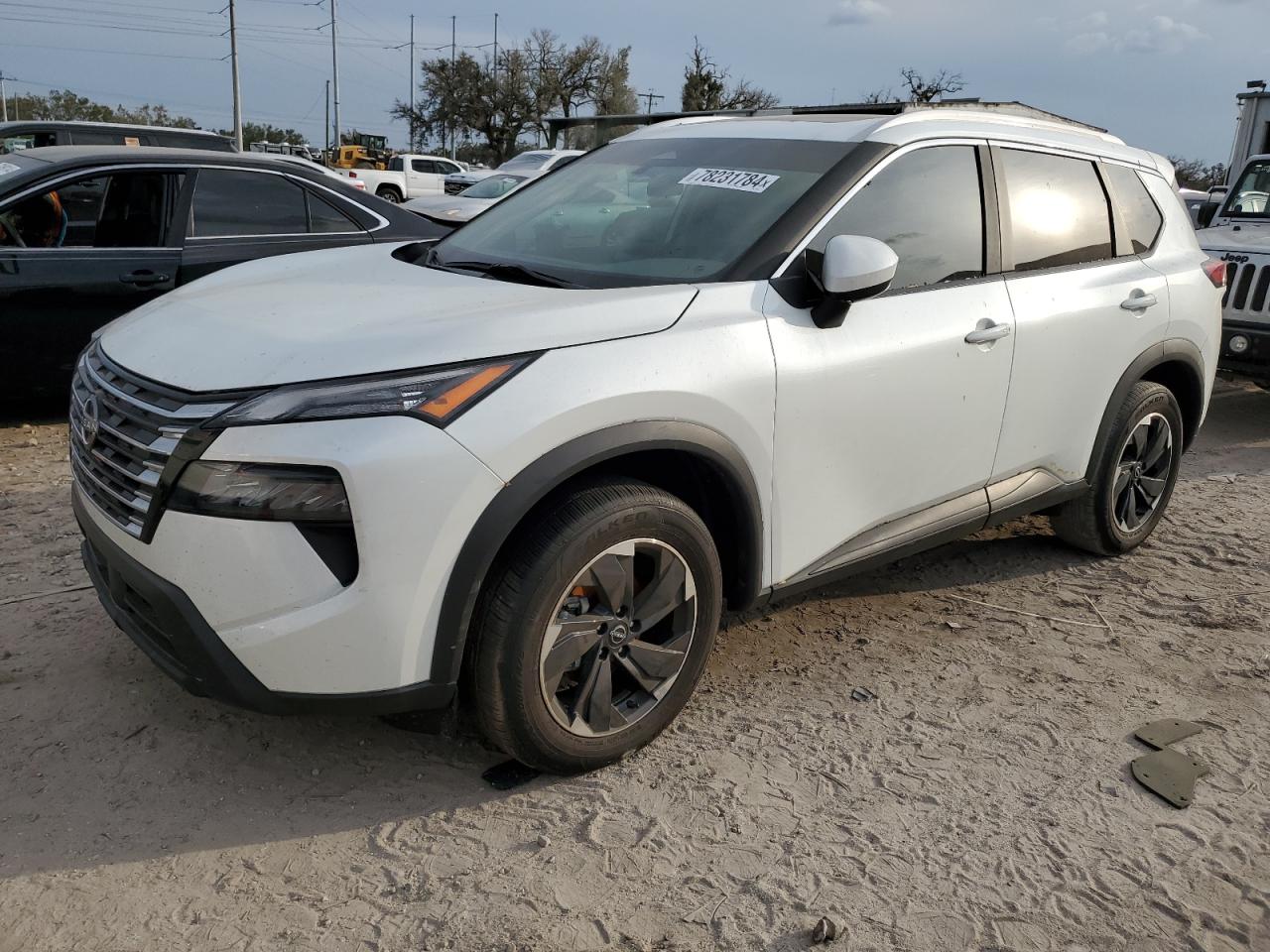 NISSAN ROGUE SV 2024