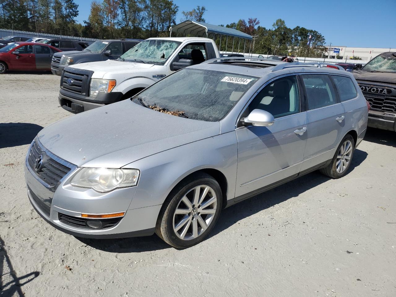VOLKSWAGEN PASSAT KOM 2010