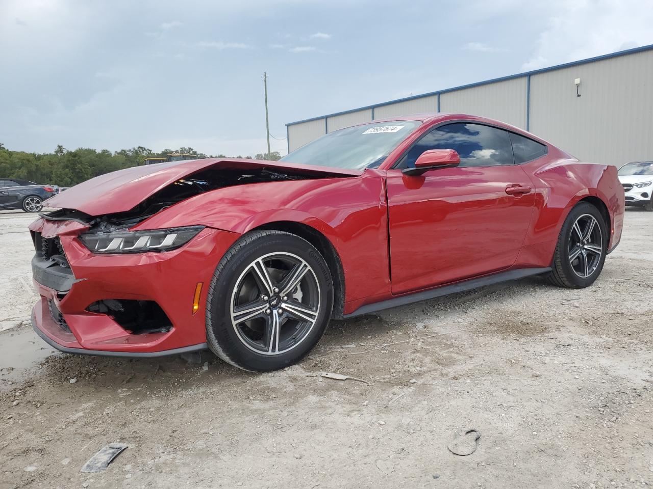 FORD MUSTANG 2024