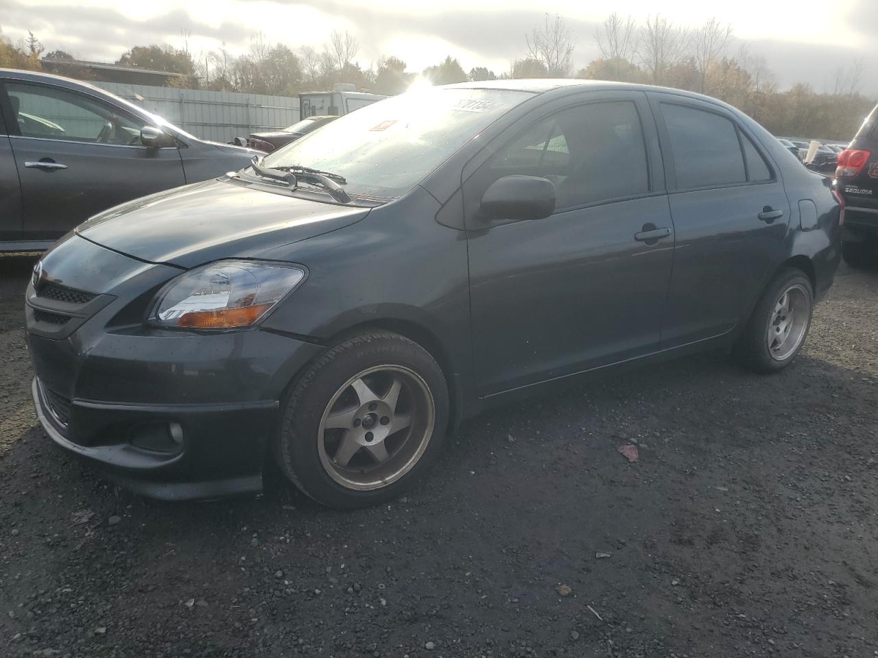 TOYOTA YARIS 2008