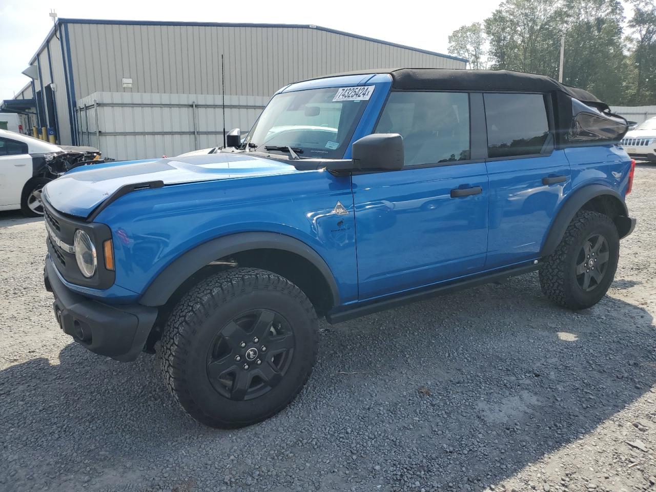 FORD BRONCO BLA 2024