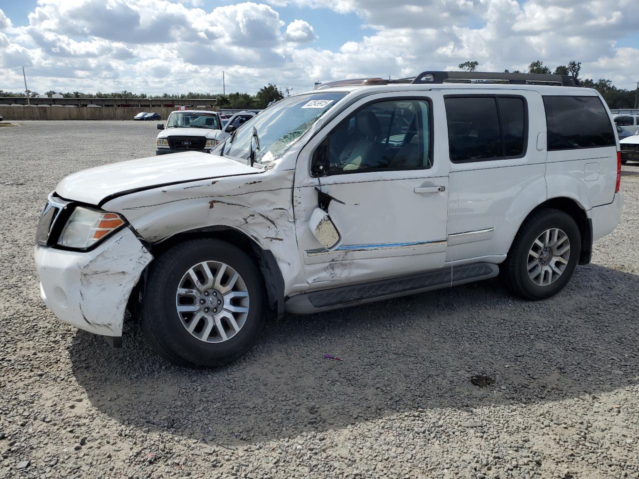 NISSAN PATHFINDER 2012