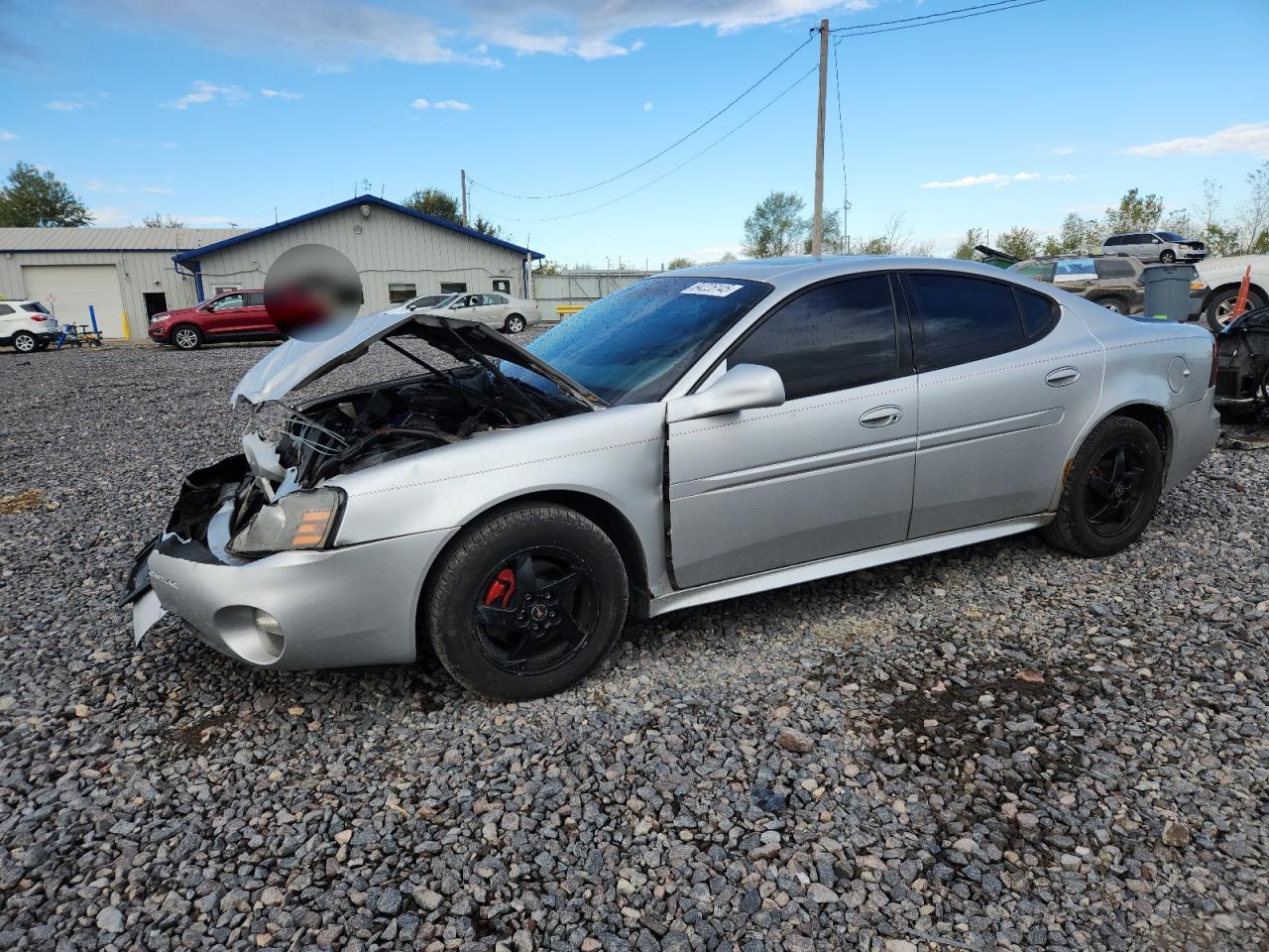 PONTIAC GRAND PRIX 2004
