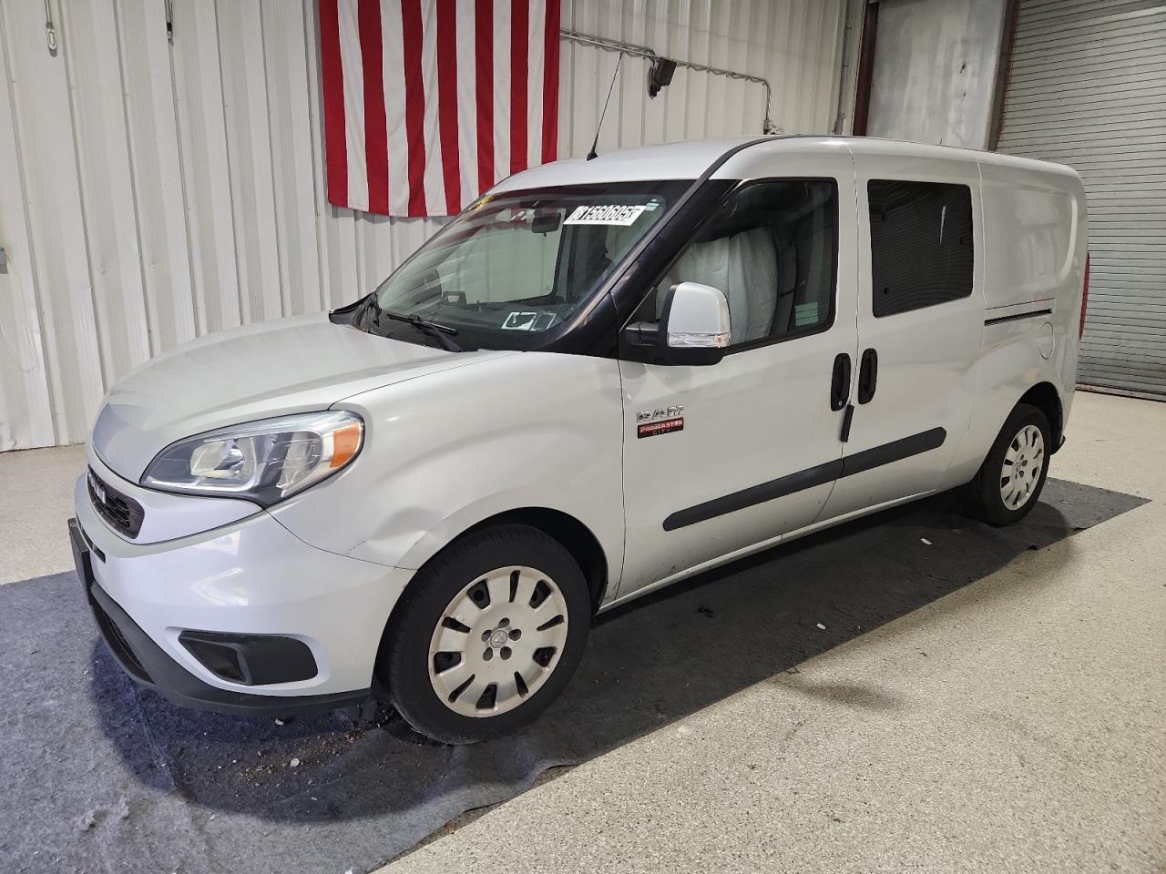 RAM PROMASTER CITY SLT 2021