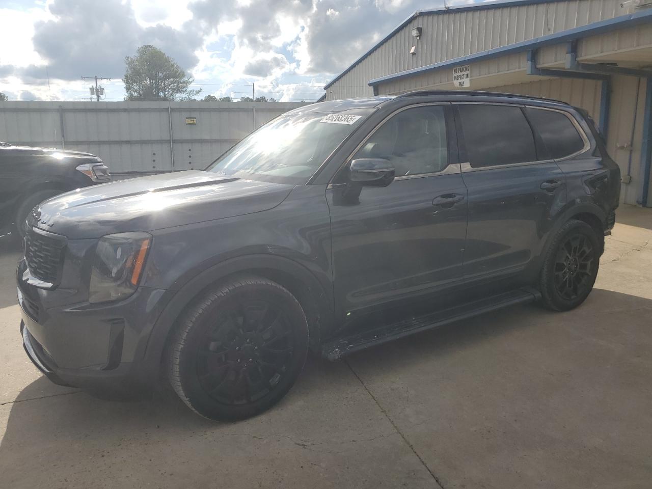 KIA TELLURIDE 2021