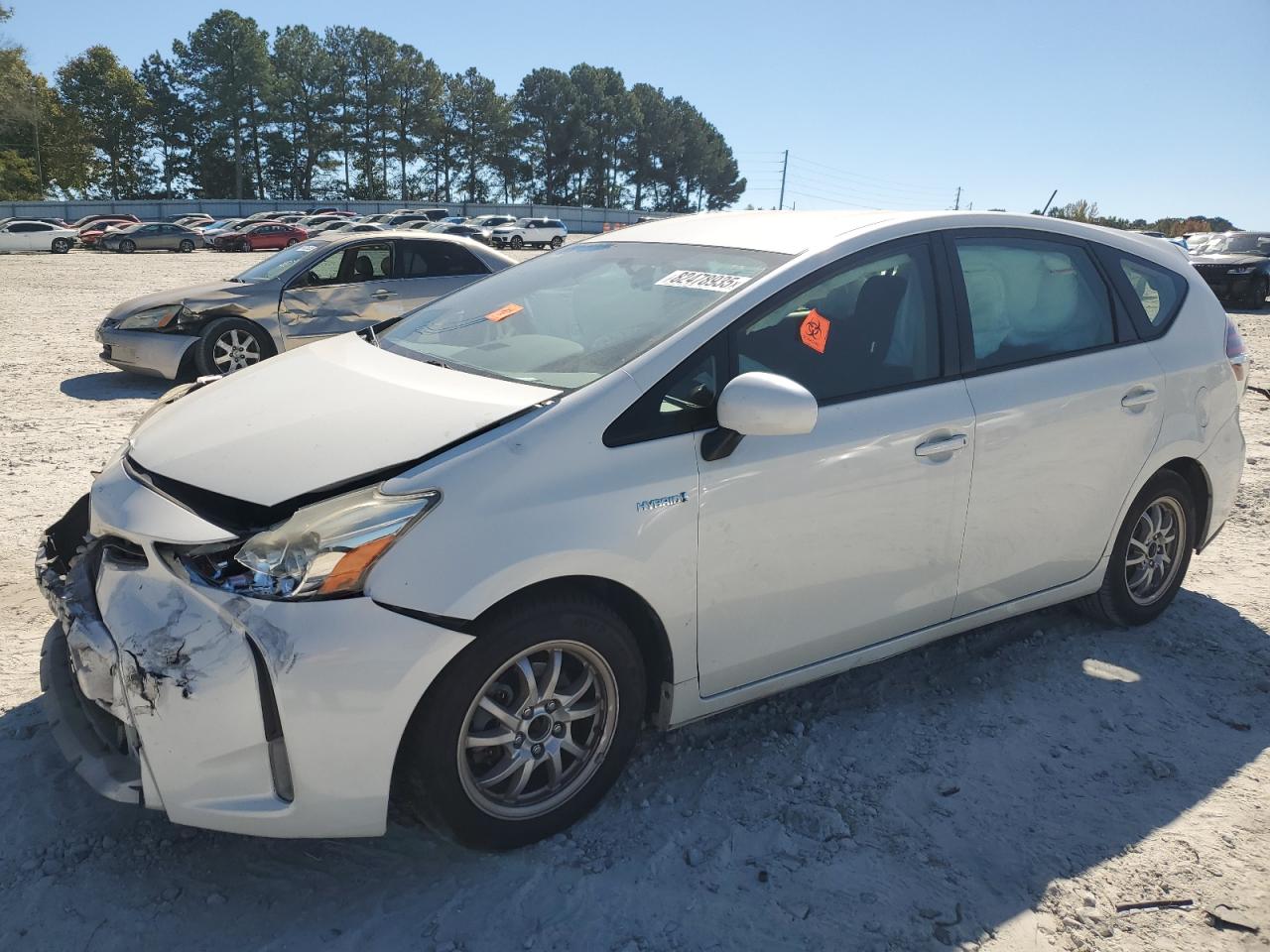 TOYOTA PRIUS V 2015