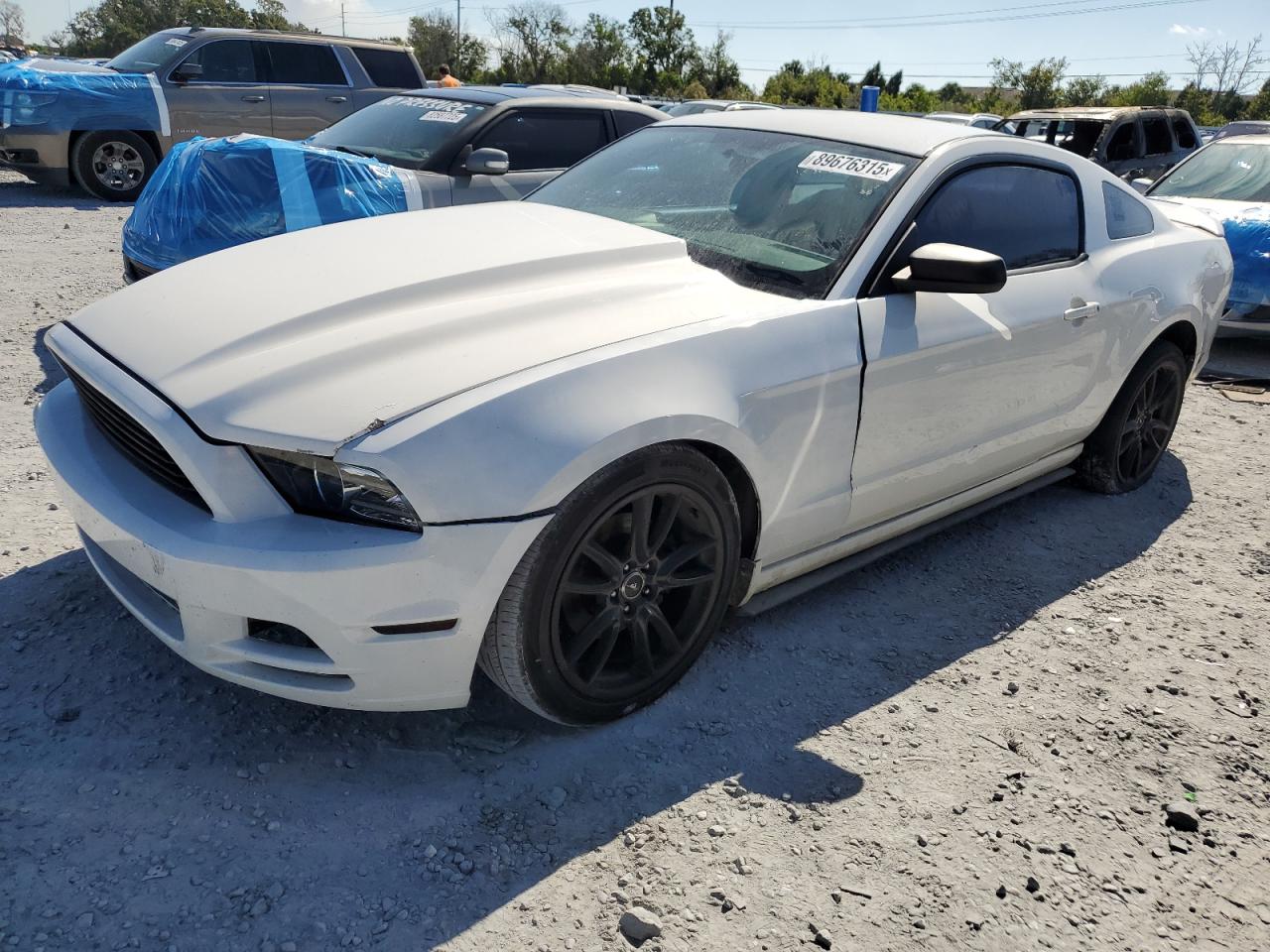 FORD MUSTANG 2013