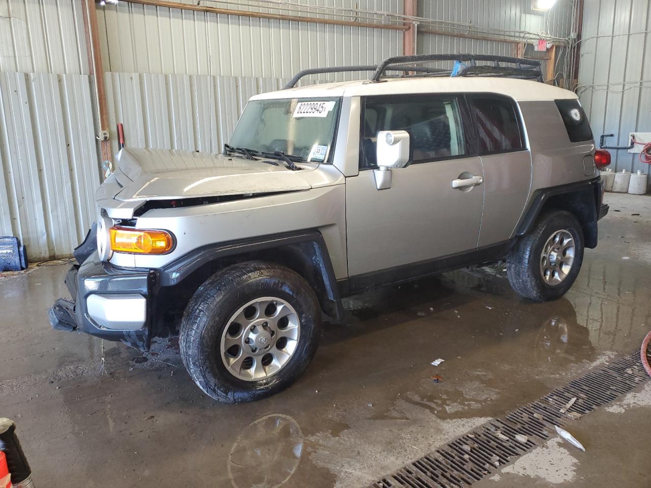 TOYOTA FJ CRUISER 2012