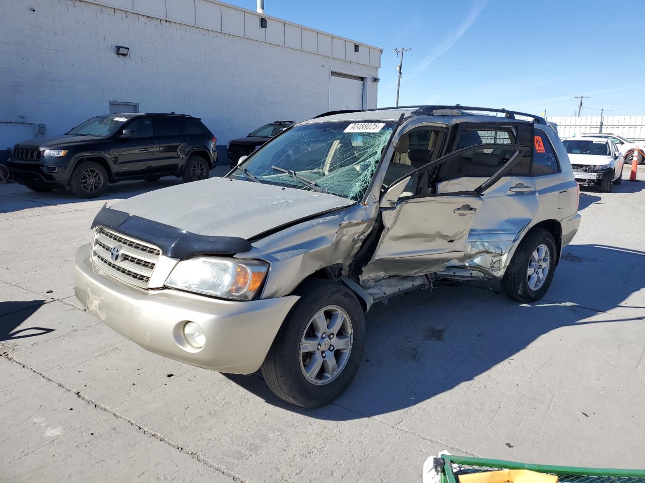 TOYOTA HIGHLANDER 2001