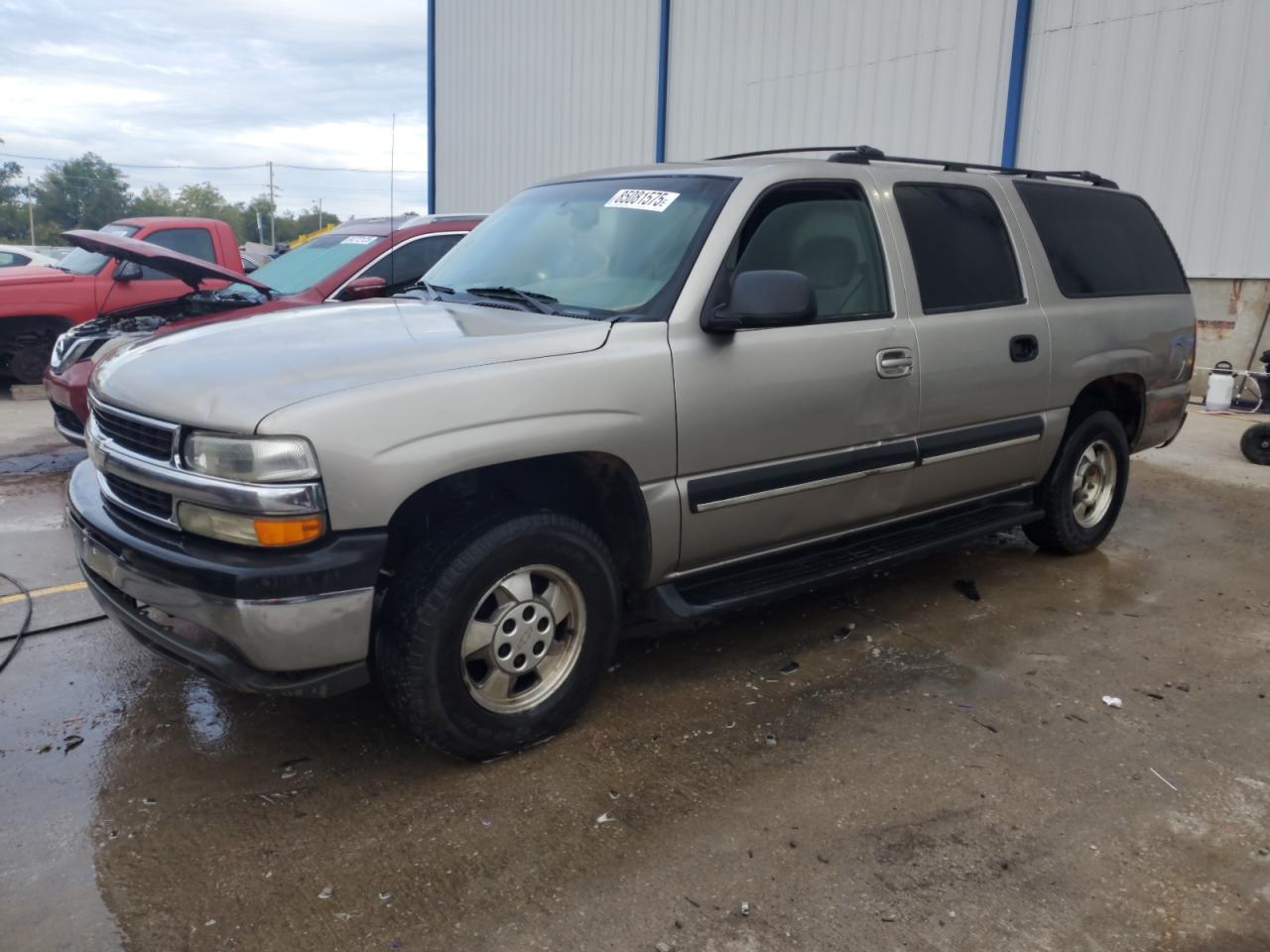 CHEVROLET SUBURBAN 2003