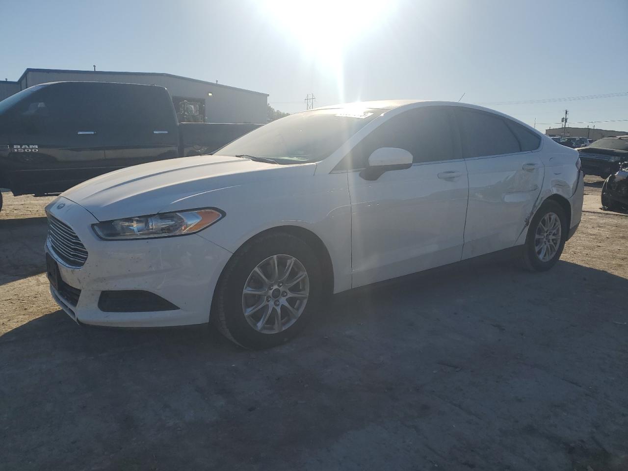 FORD FUSION S 2016