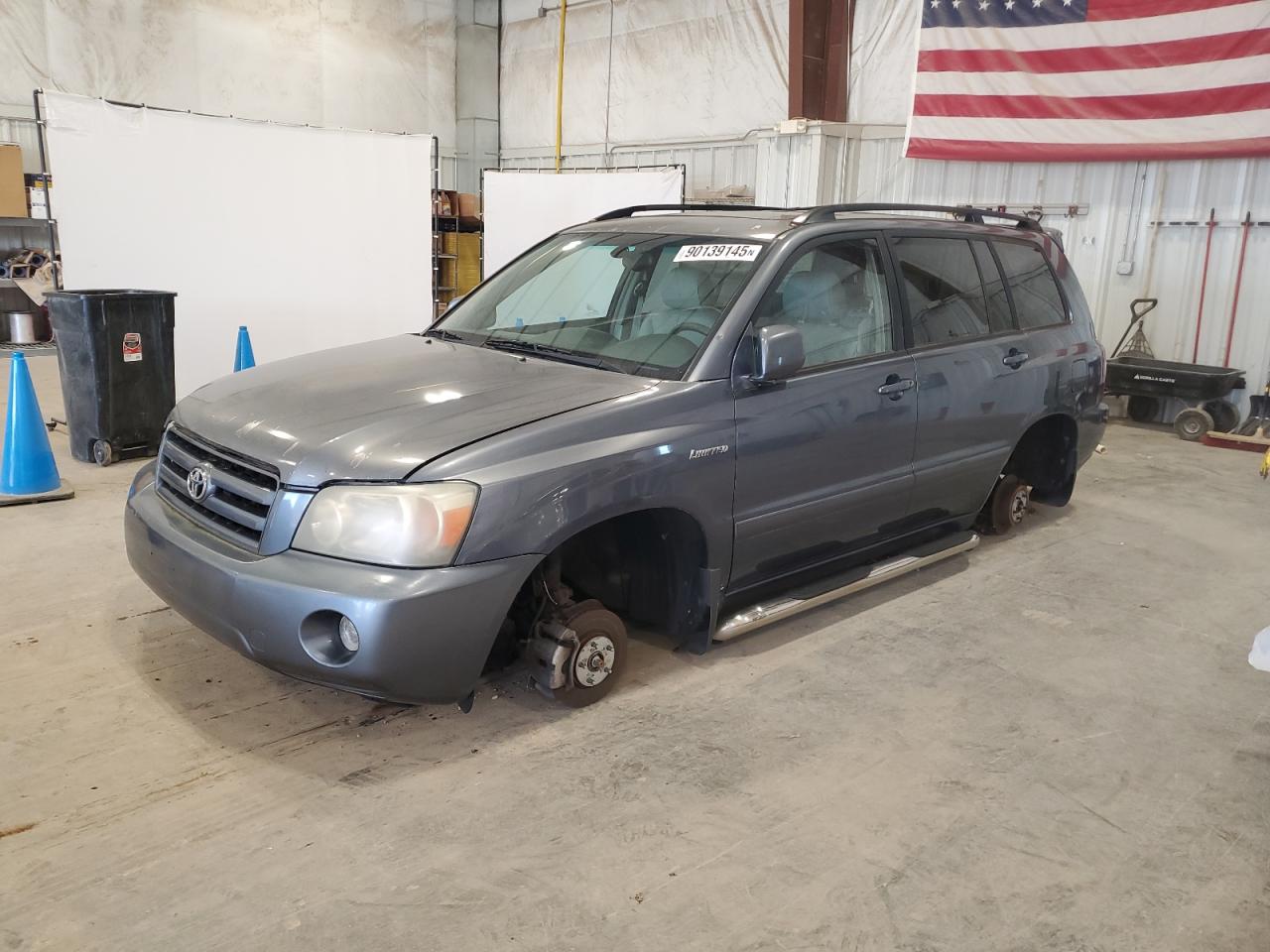 TOYOTA HIGHLANDER 2004