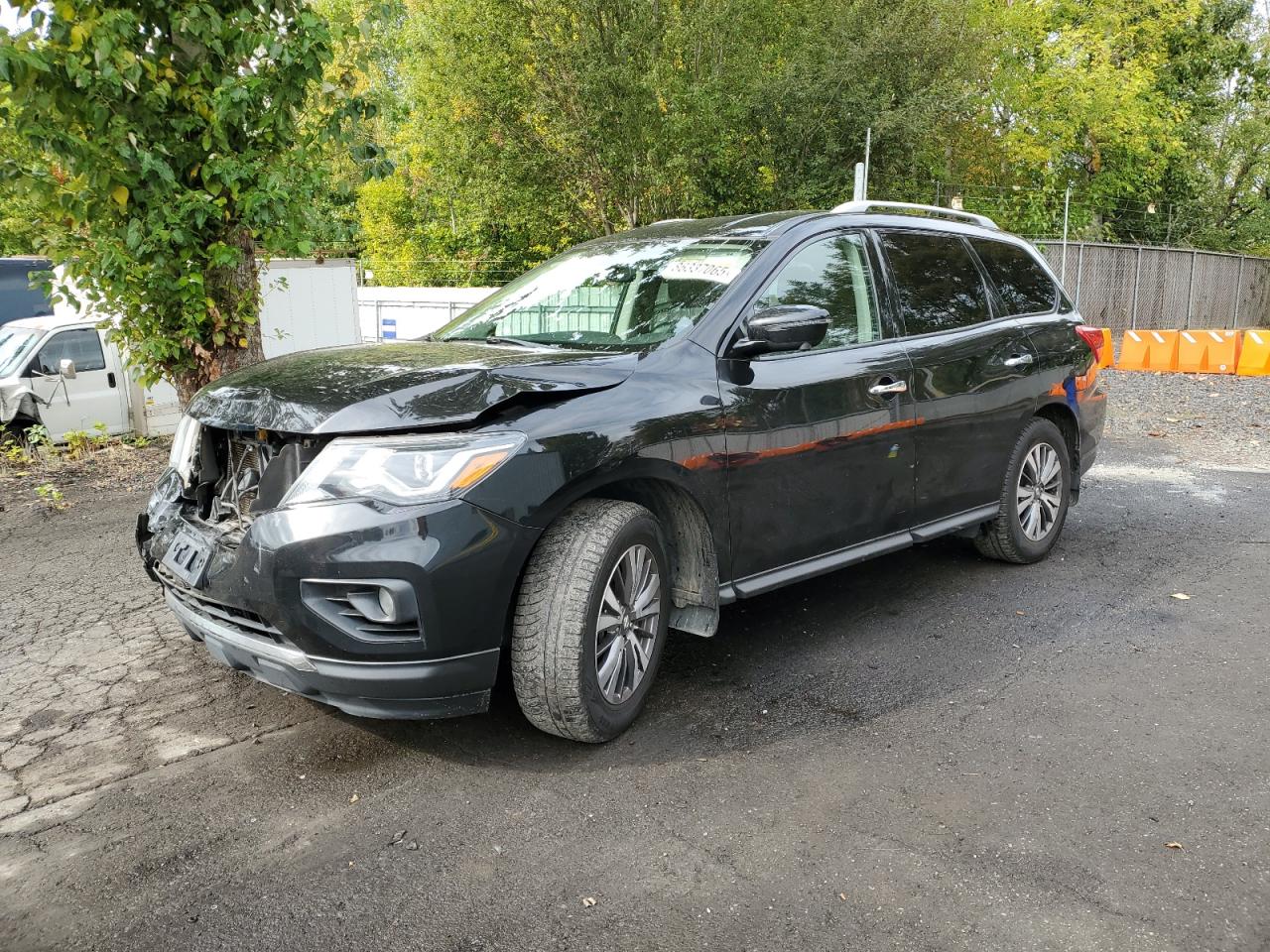 NISSAN PATHFINDER 2018