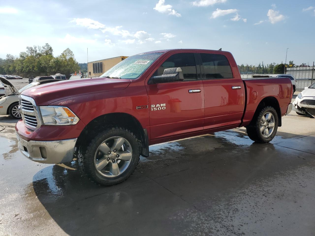 RAM 1500 SLT 2015