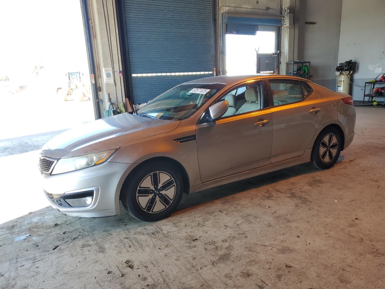 KIA OPTIMA HYB 2011