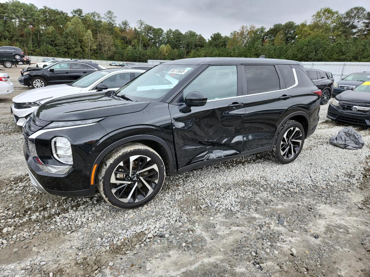 MITSUBISHI OUTLANDER 2024