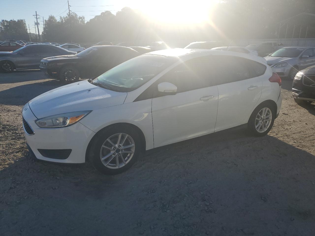FORD FOCUS SE 2015