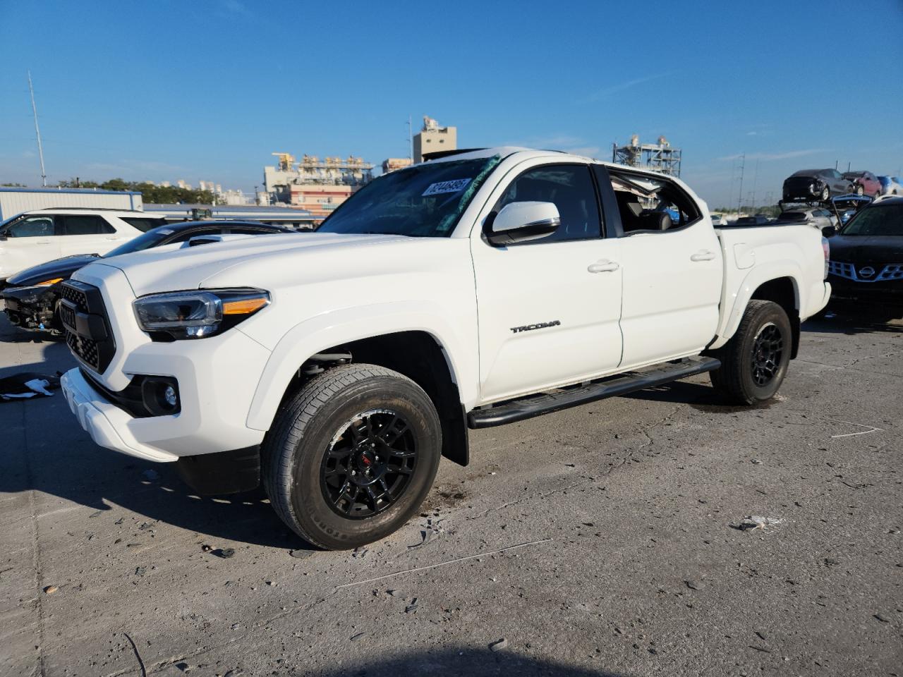 TOYOTA TACOMA DOU 2022