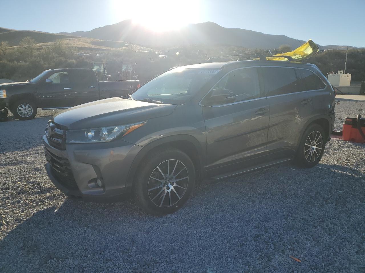 TOYOTA HIGHLANDER 2018