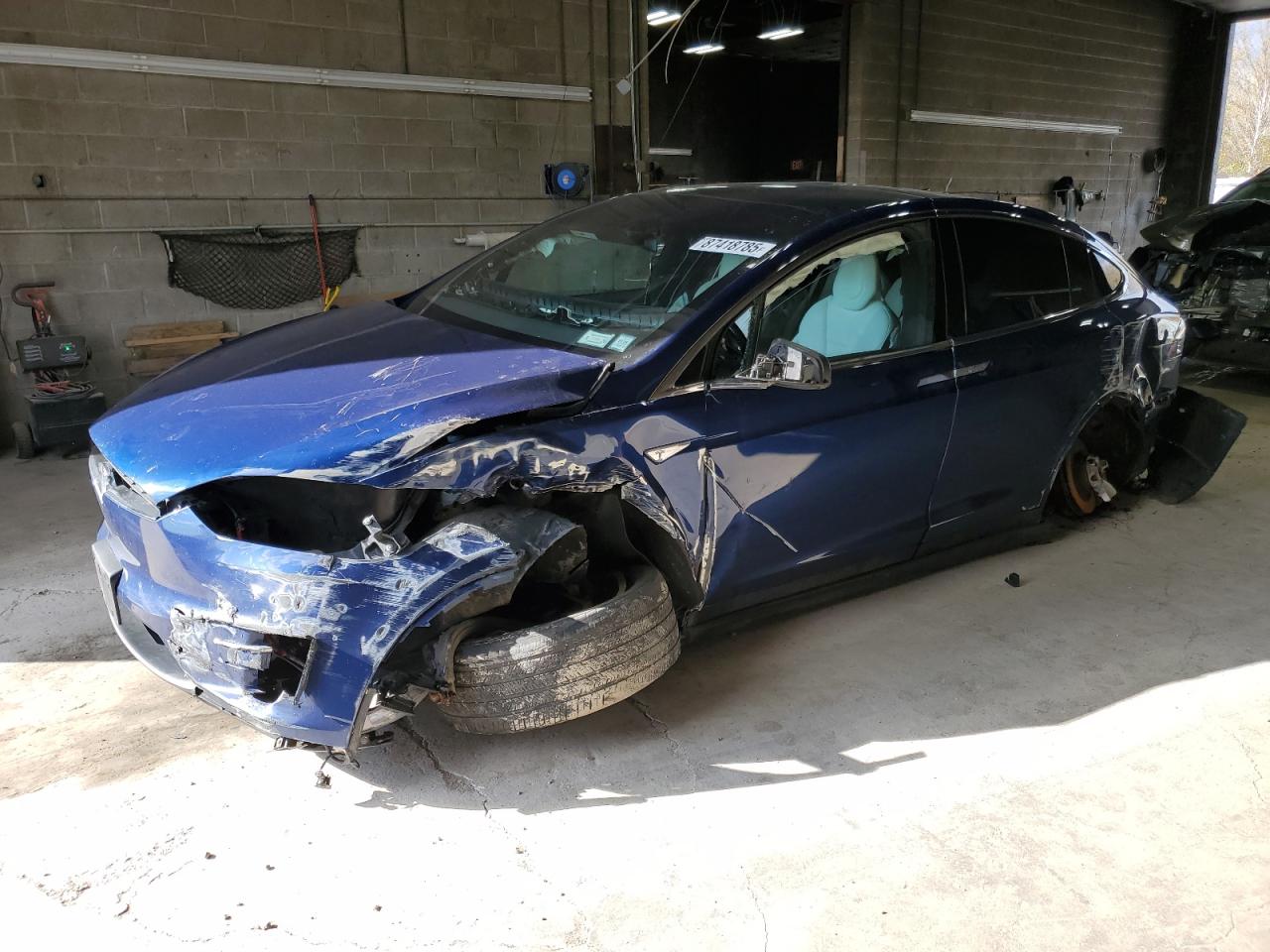 TESLA MODEL X 2016