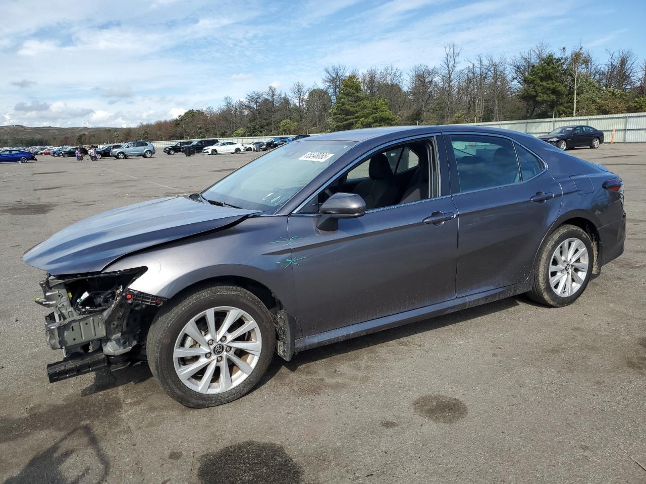 TOYOTA CAMRY LE 2023