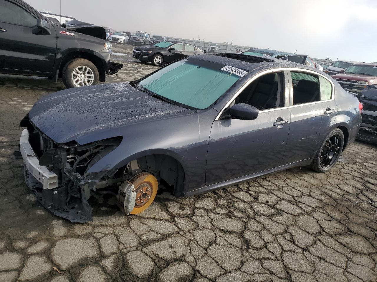 INFINITI G37 BASE 2012