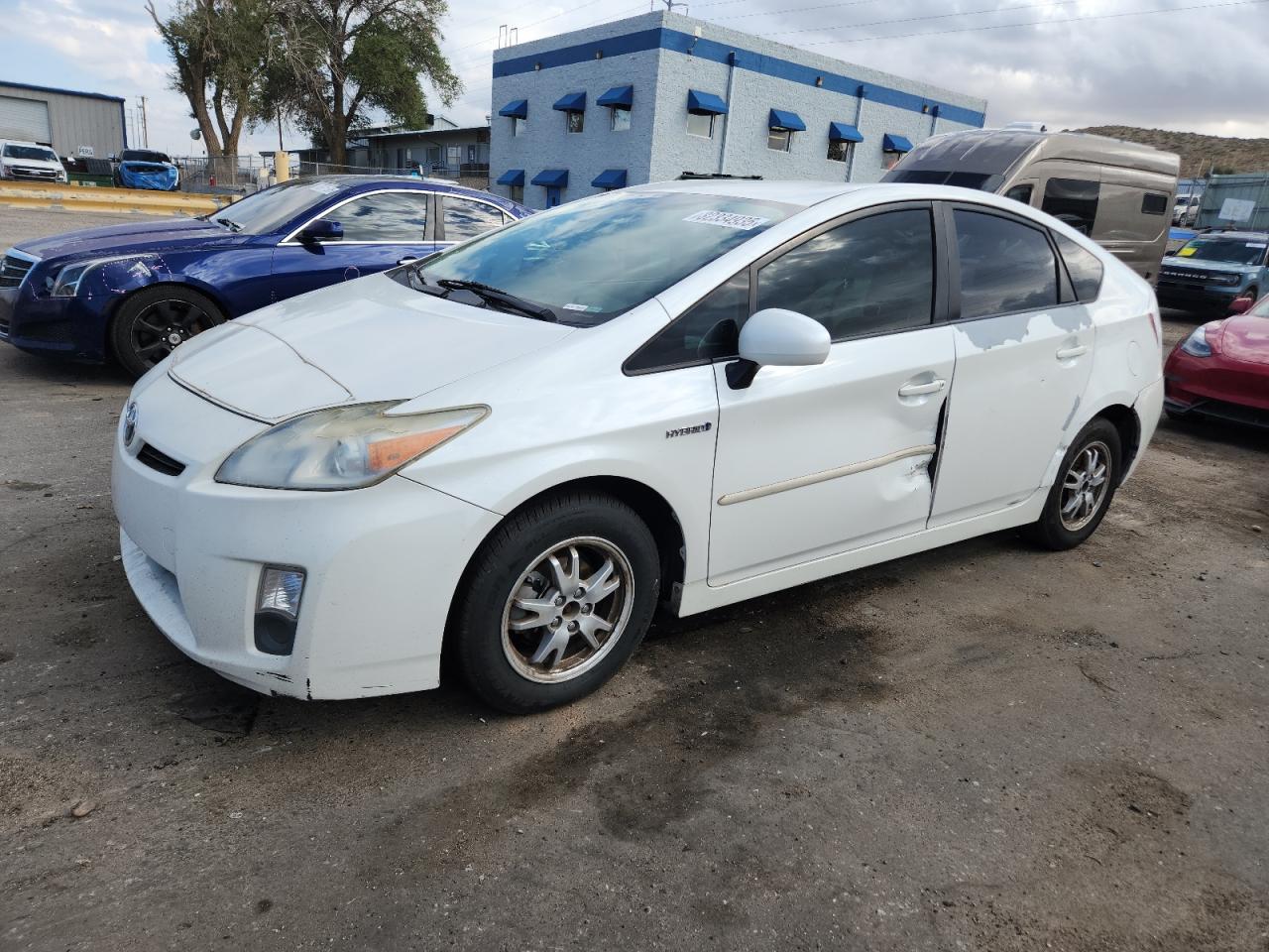 TOYOTA PRIUS 2011