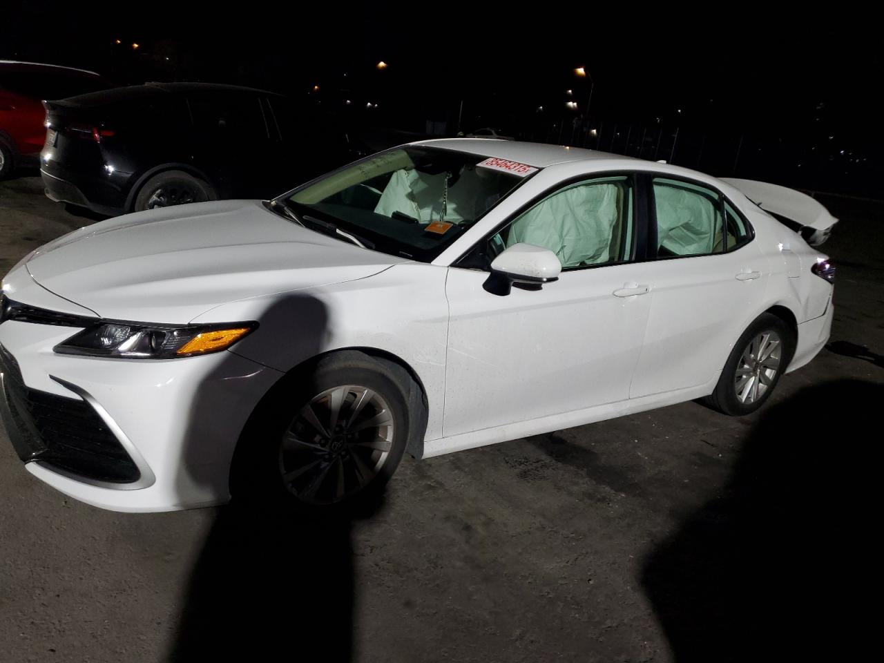 TOYOTA CAMRY LE 2024