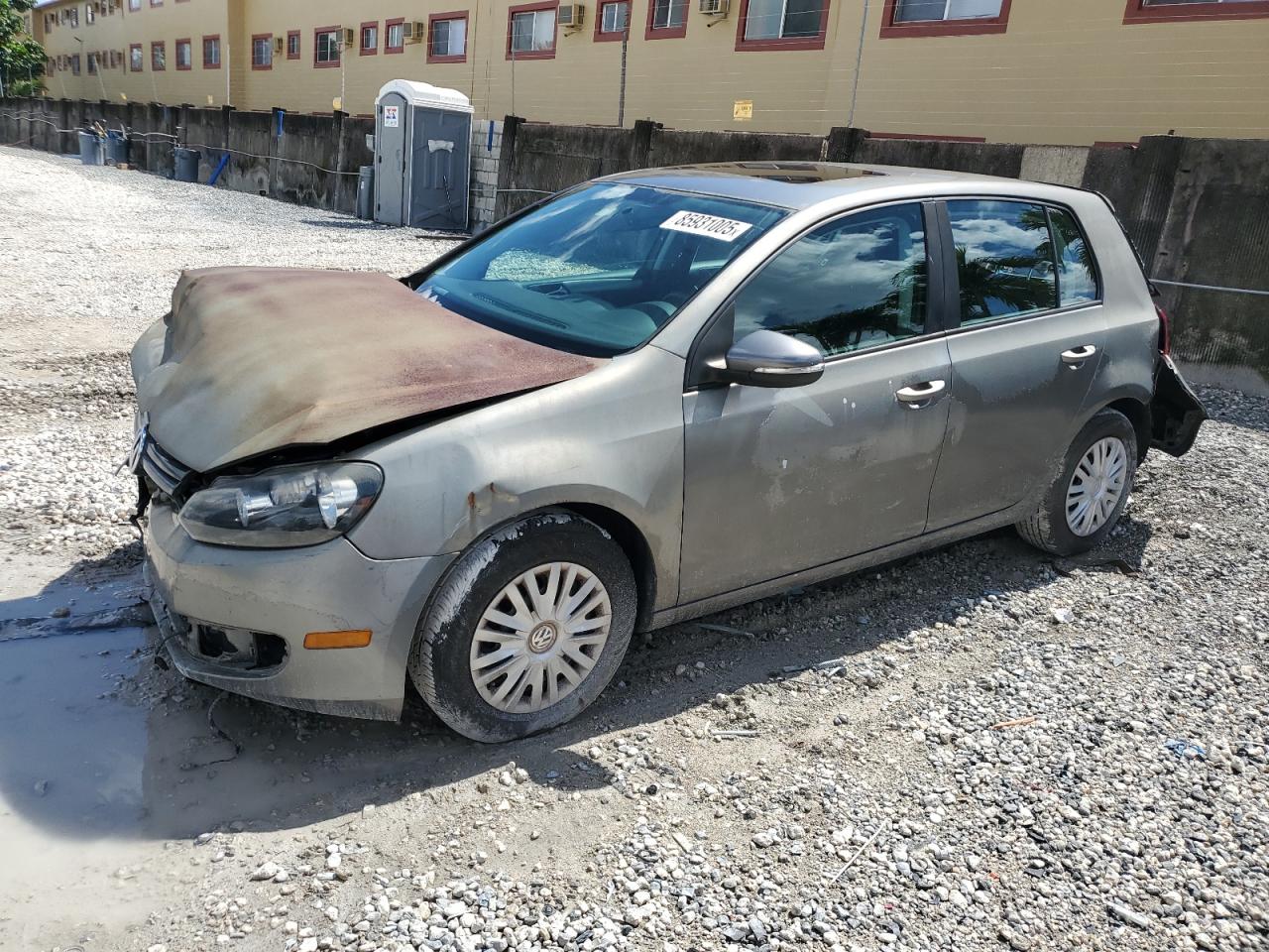 VOLKSWAGEN GOLF 2011