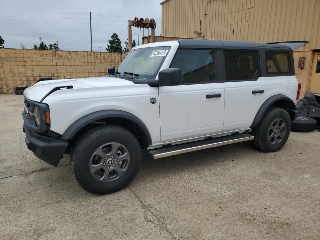 FORD BRONCO BAS 2023