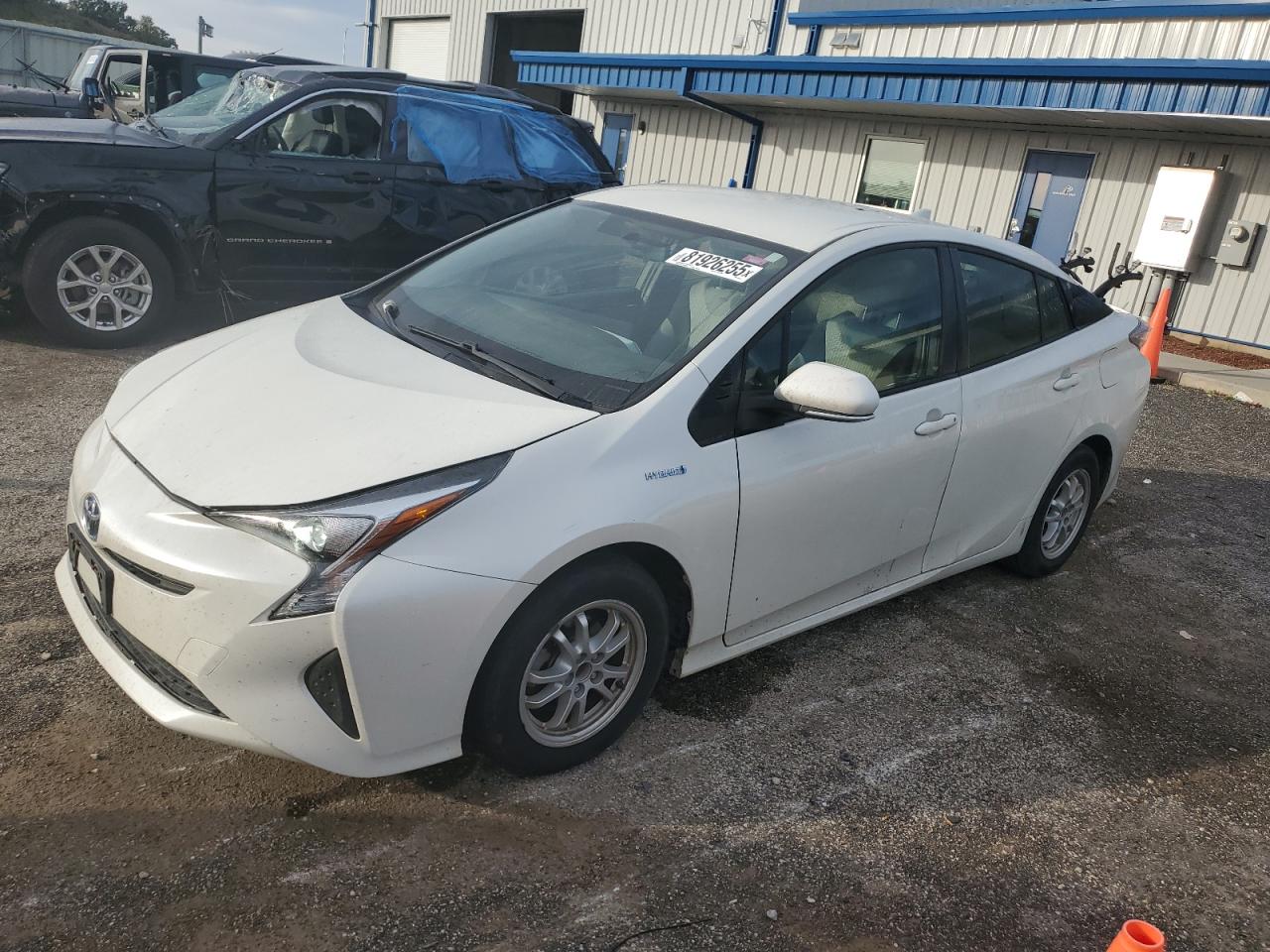 TOYOTA PRIUS 2016