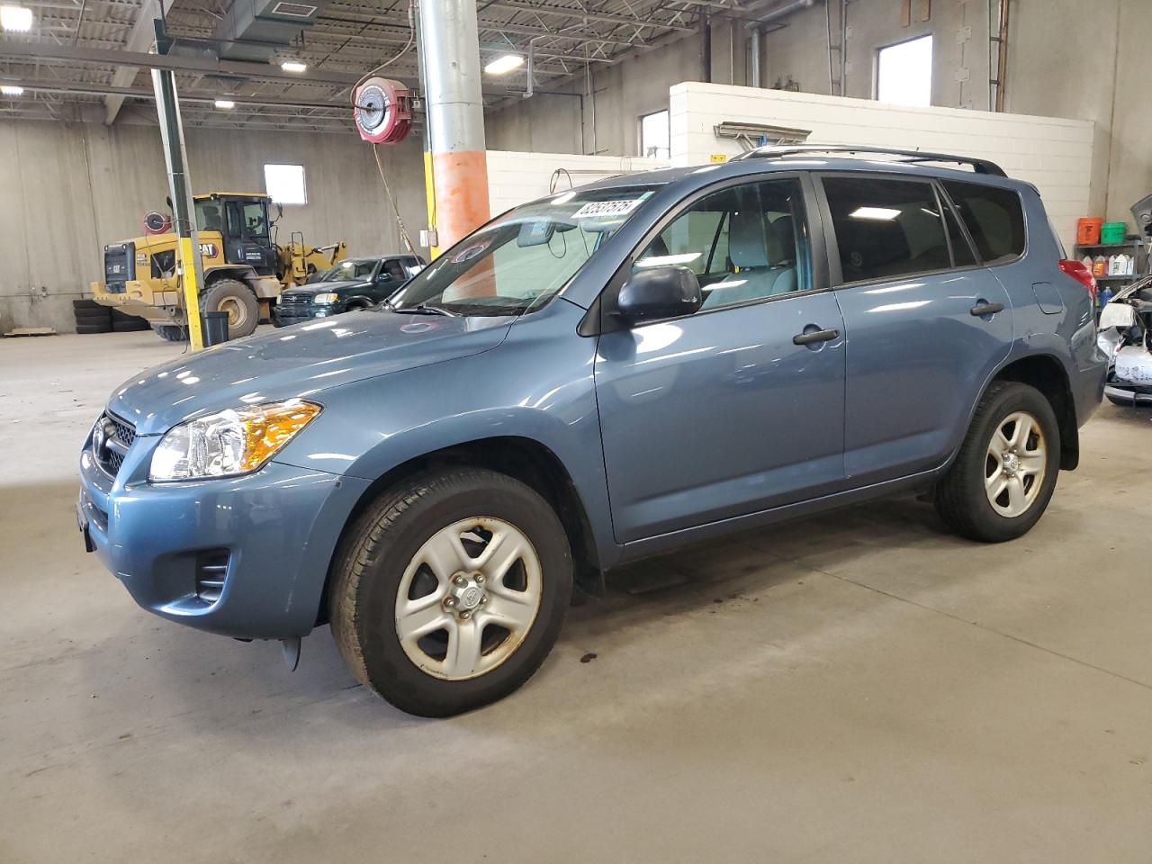 TOYOTA RAV4 2011
