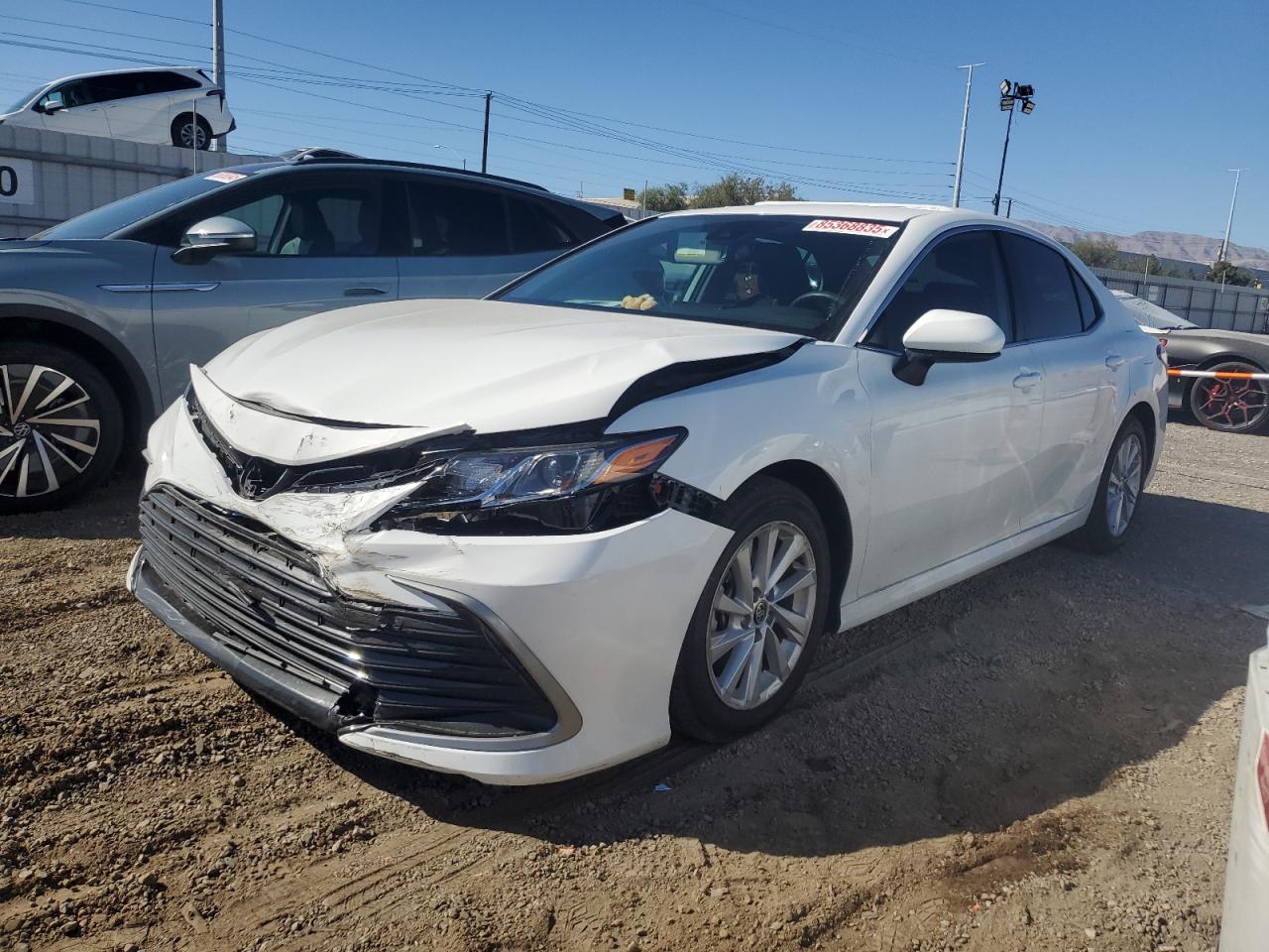 TOYOTA CAMRY LE 2024
