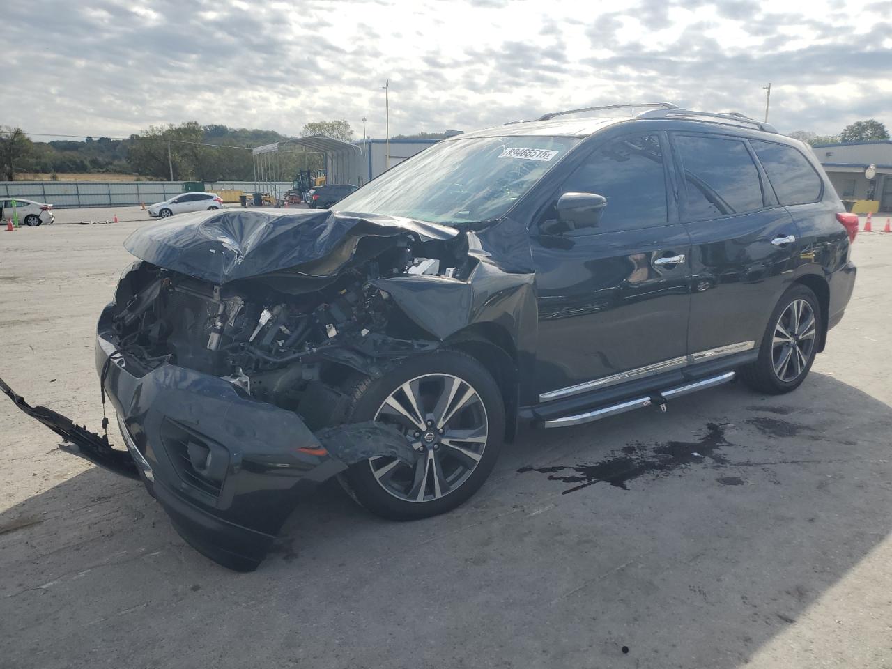 NISSAN PATHFINDER 2019