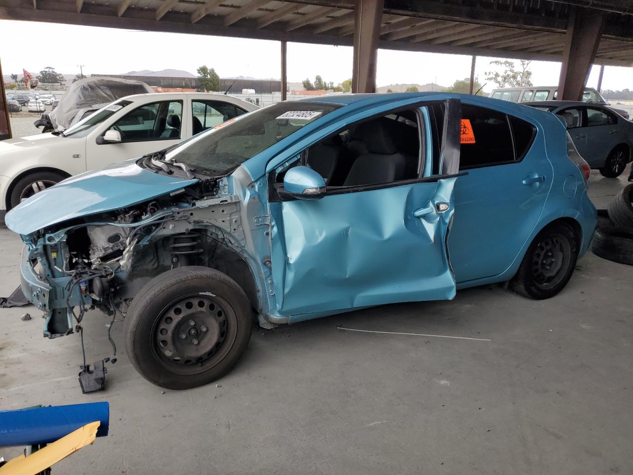 TOYOTA PRIUS C 2013