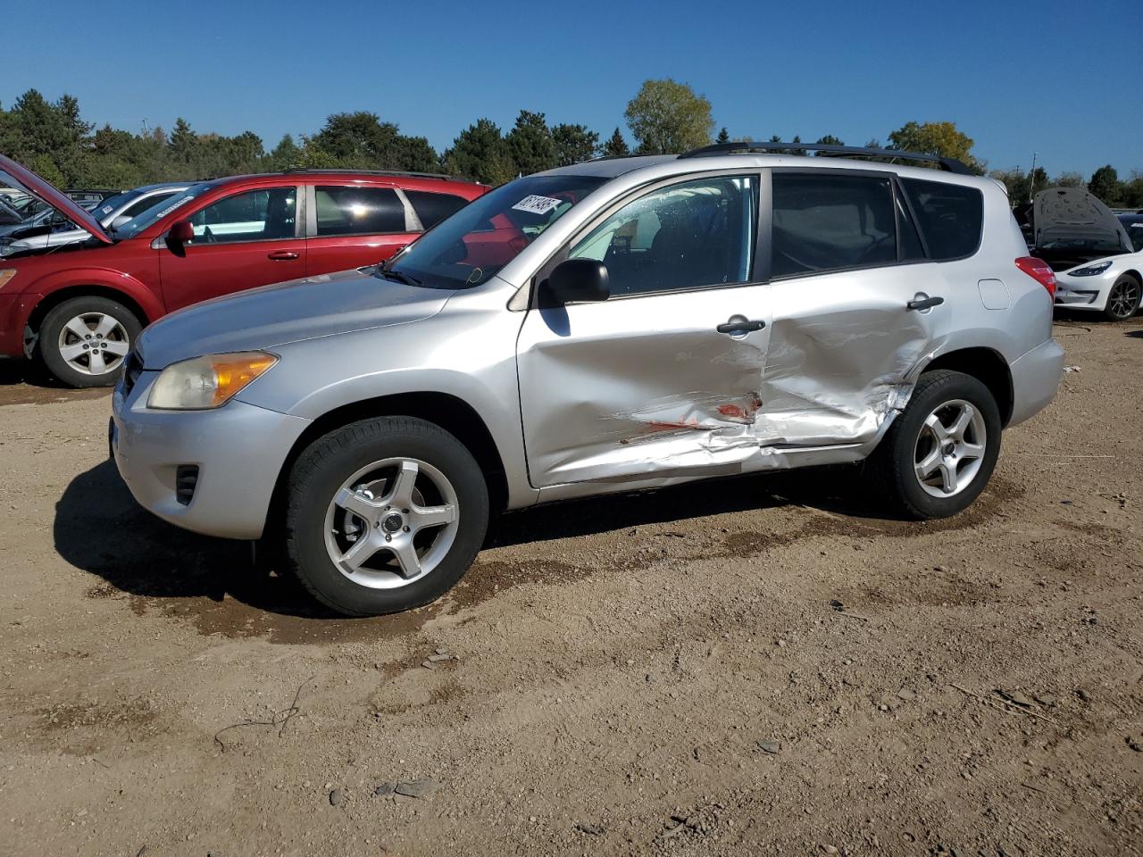 TOYOTA RAV4 2011