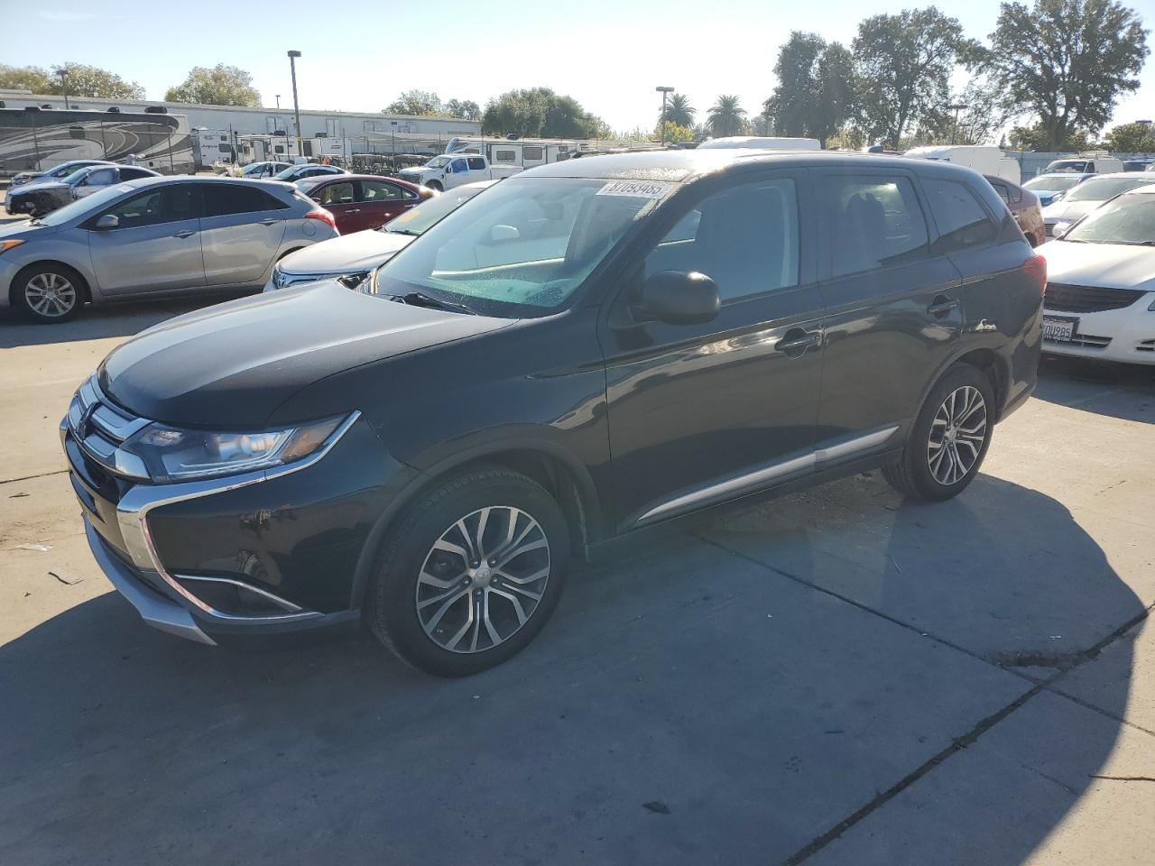 MITSUBISHI OUTLANDER 2017