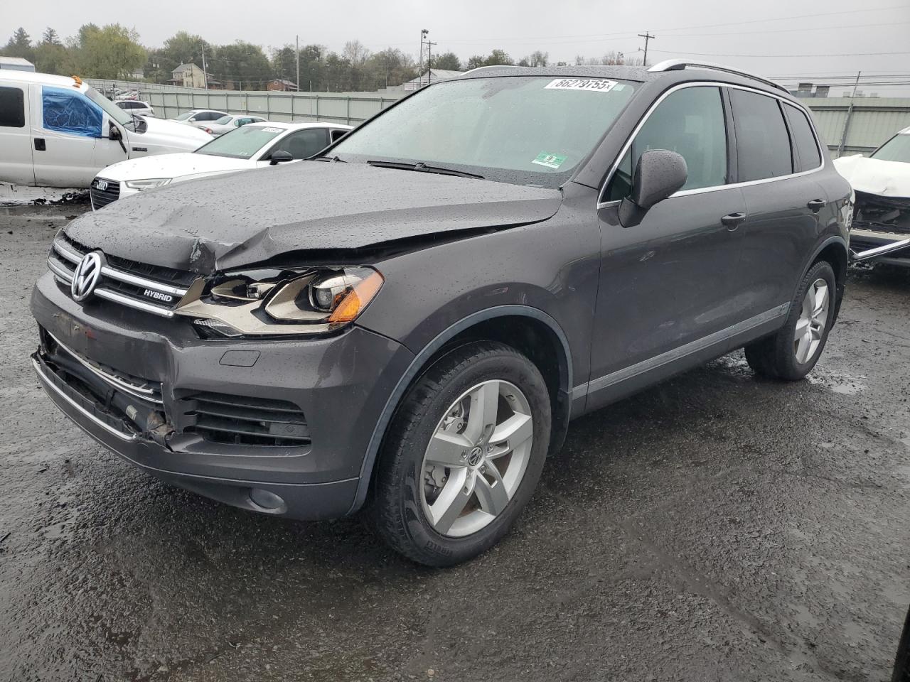 VOLKSWAGEN TOUAREG HY 2011