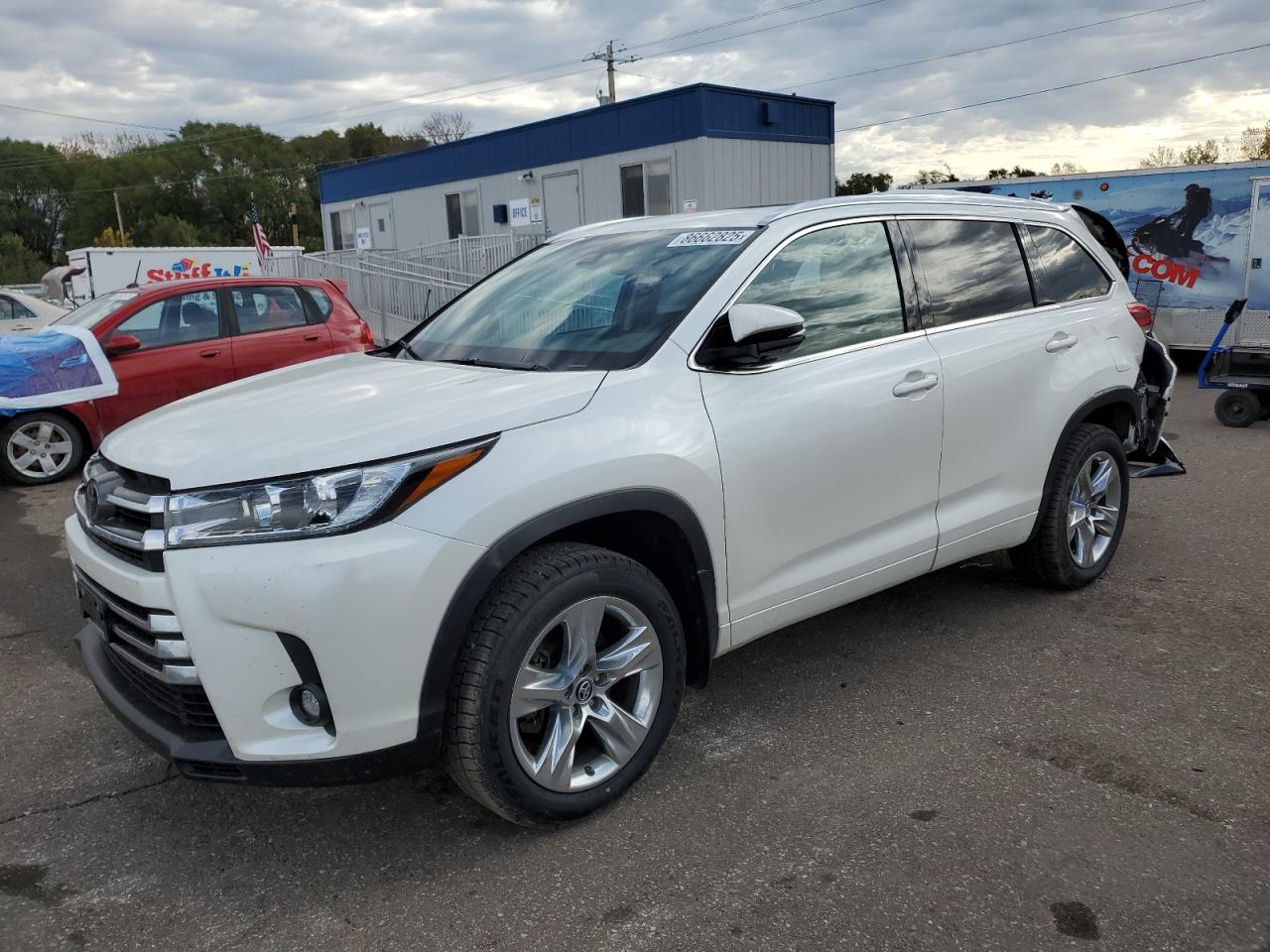 TOYOTA HIGHLANDER 2019