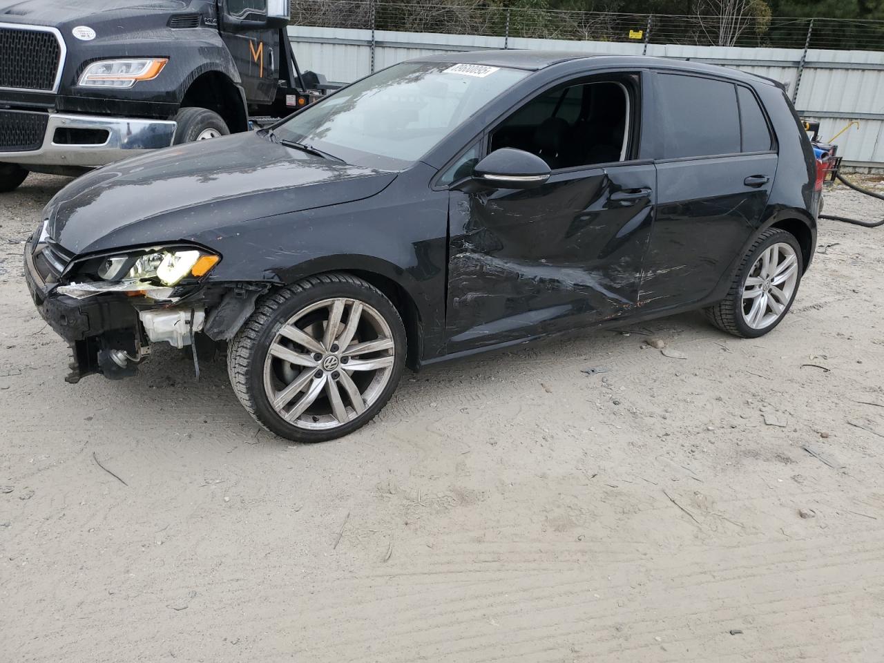 VOLKSWAGEN GOLF TDI 2015