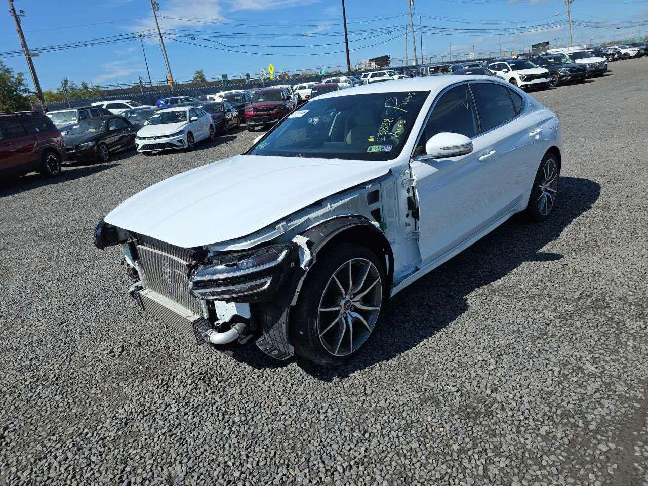 GENESIS G70 BASE 2023