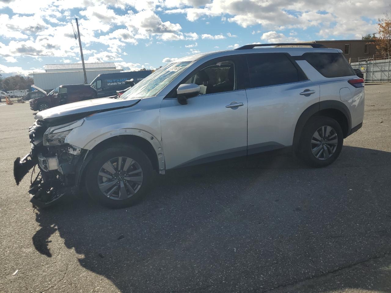 NISSAN PATHFINDER 2025