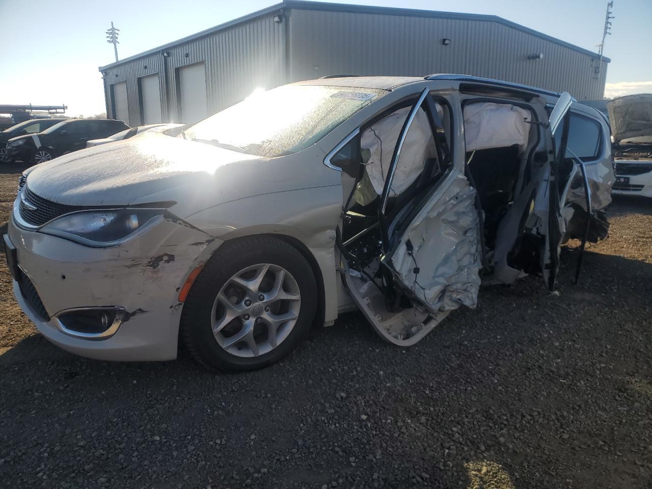 CHRYSLER PACIFICA 2017