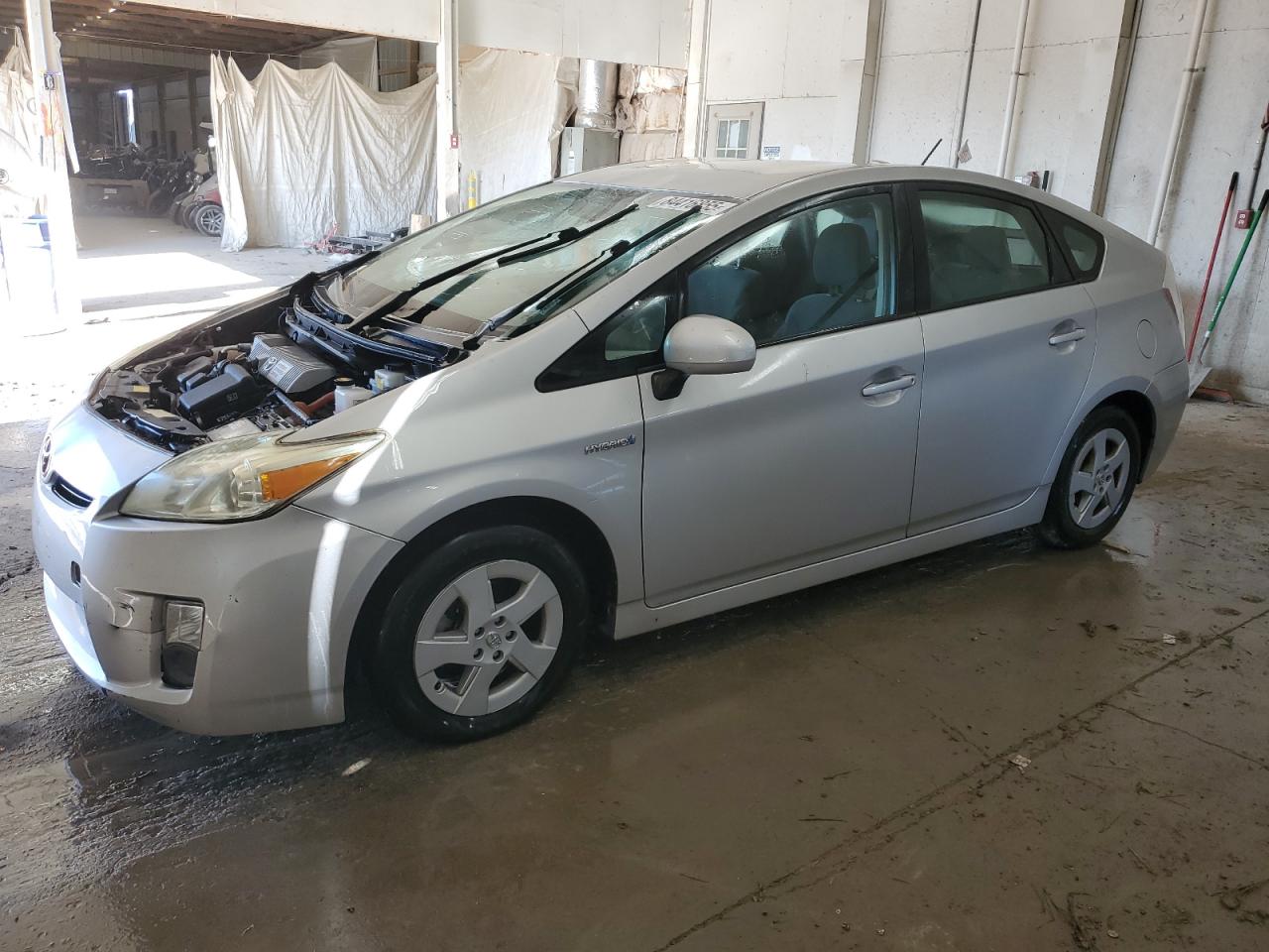 TOYOTA PRIUS 2010